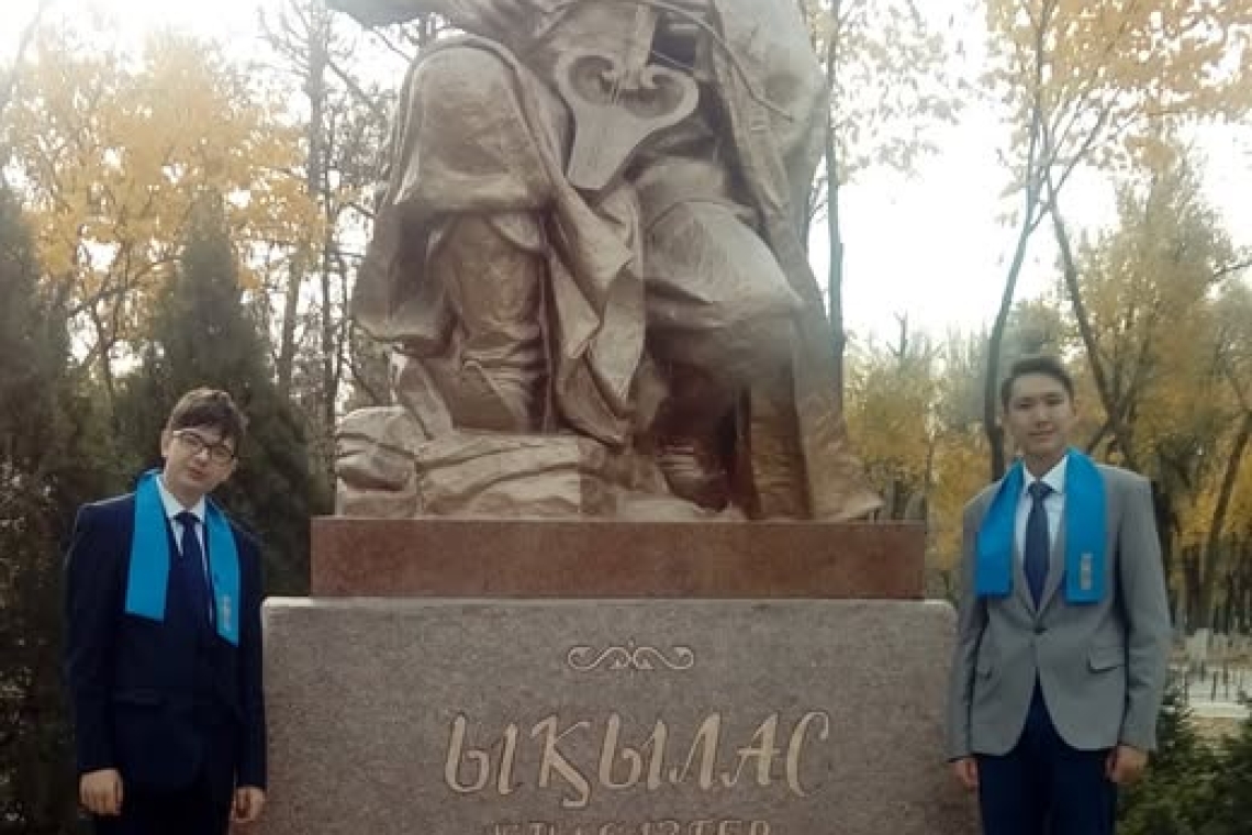 Итак, завершился 2019-2020 учебный год, и можно подводить определенные результаты, конечно же, свои коррективы в учебный процесс внес переход на дистанционный режим работы в четвертой четверти. 